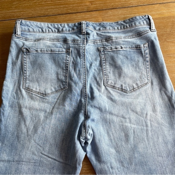 Style & Co Light Wash High Rise Waist Straight Leg Ankle Cropped Jean Plus Sz 14 - Picture 12 of 12